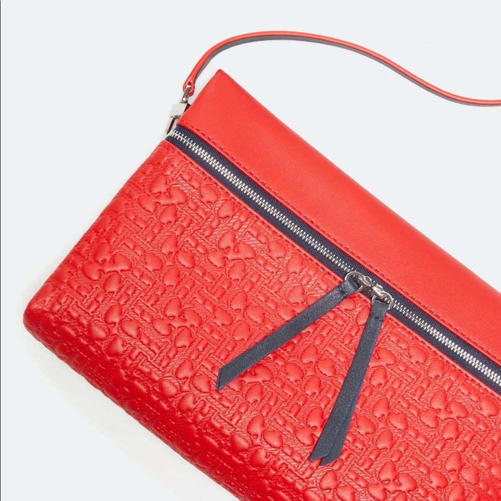 Carolina Herrera Clutch - Picture 5 of 6